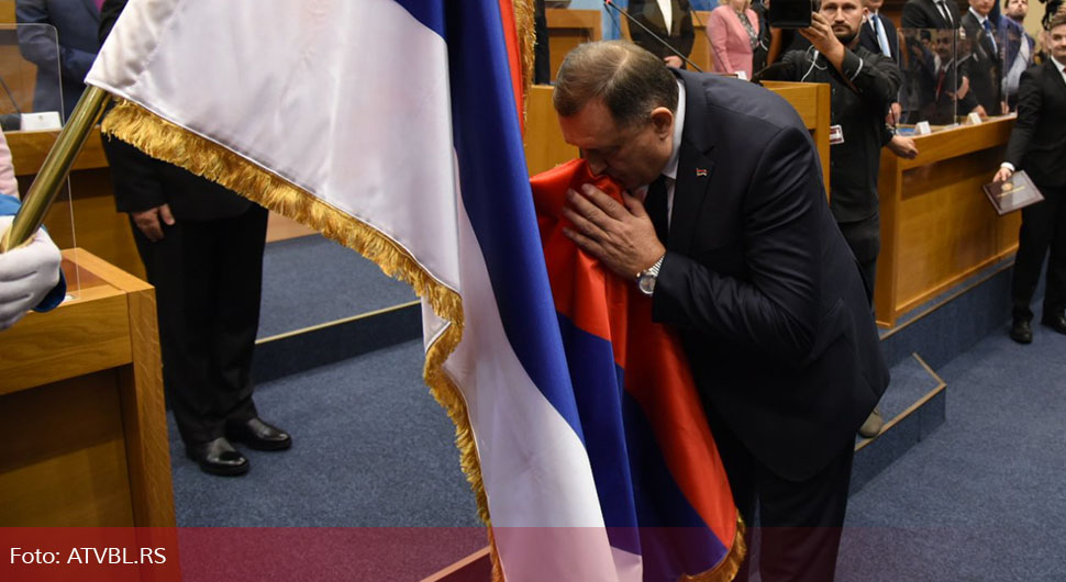 63760cdf4cc6b-milorad dodik.jpg